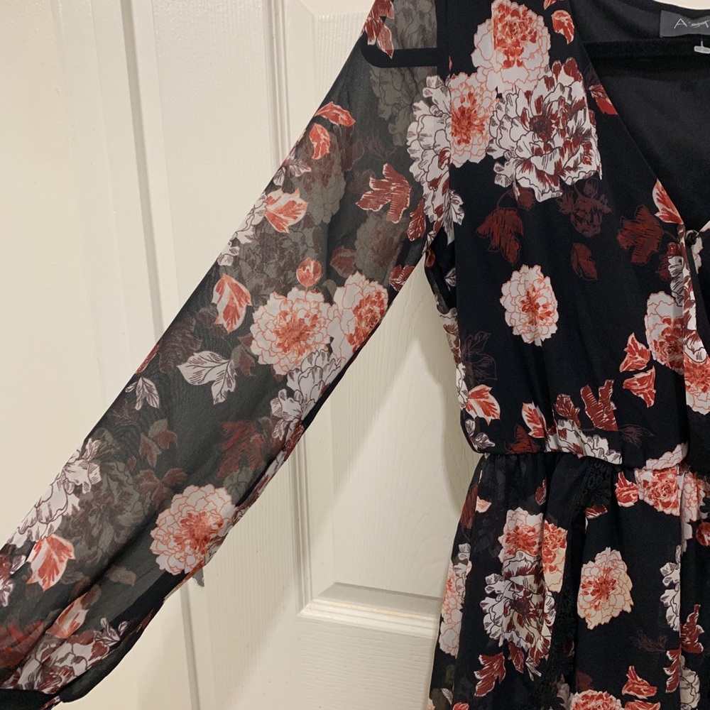 ASTR the label: Long Sleeve Romper - Picture 6 of 7